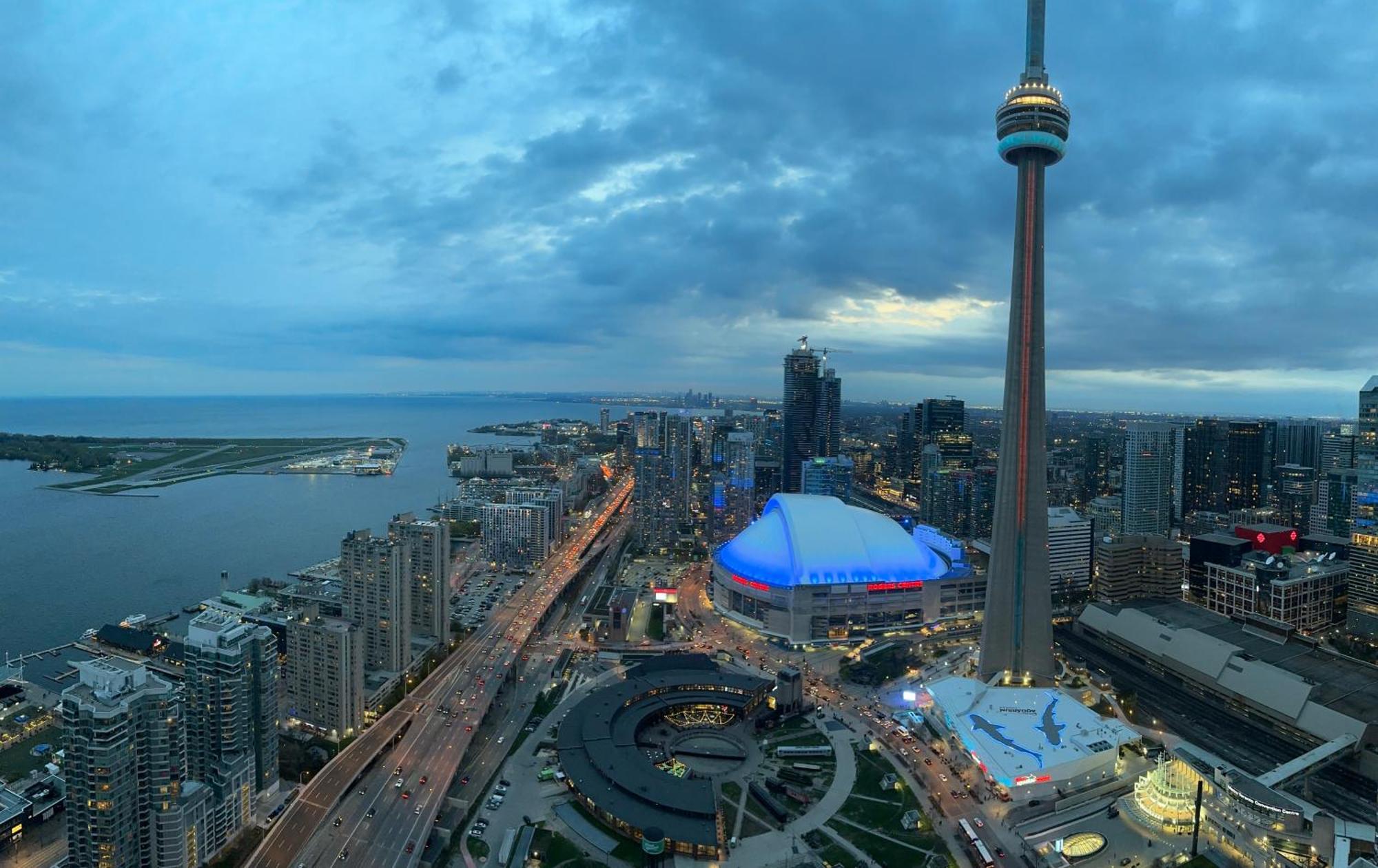 Downtown, Luxury Condo, Cn Tower, Rogers Center, Scocia Arena, Unobstructed View Toronto Luaran gambar